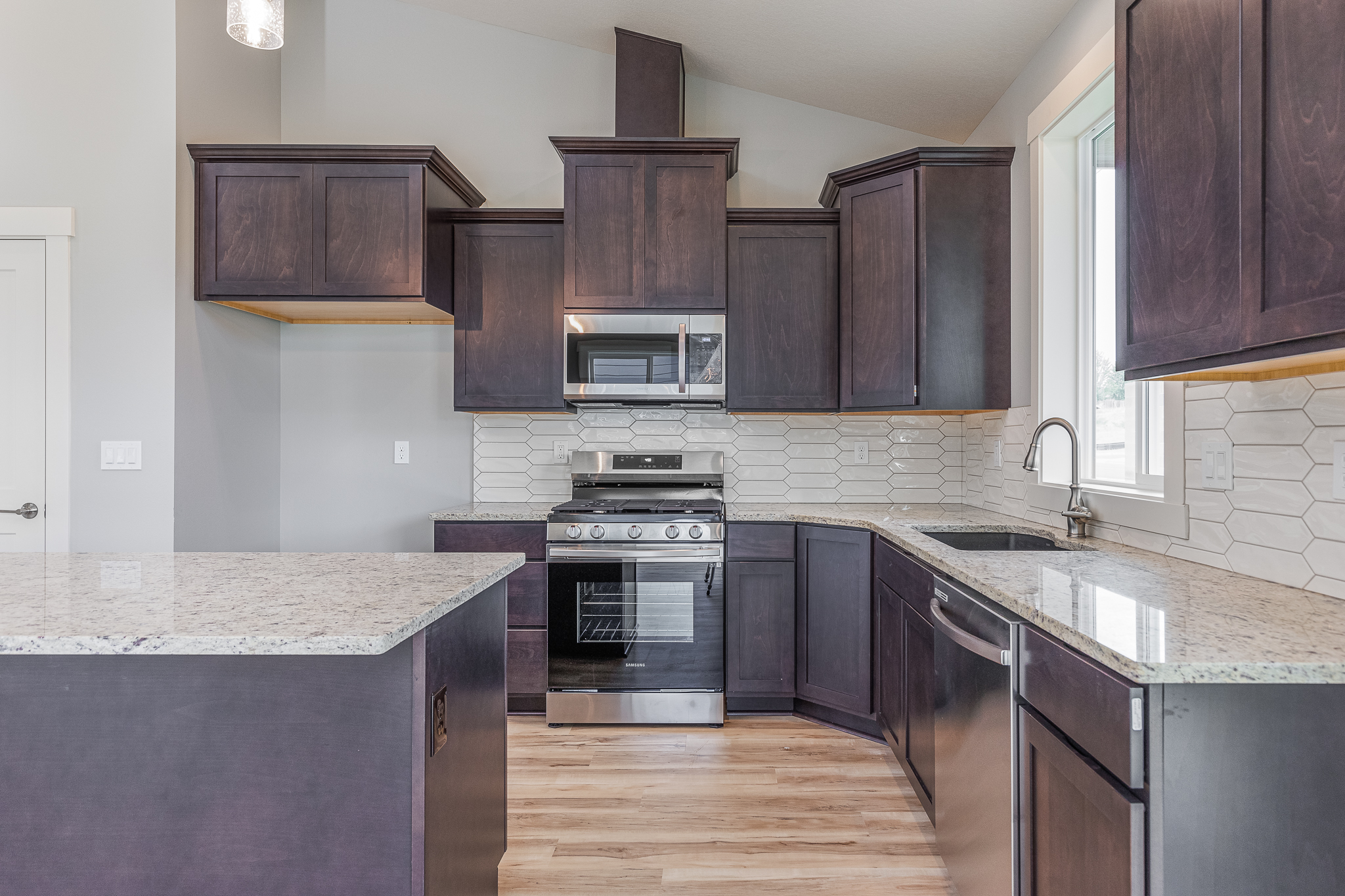 817 E Autumn Ave, an Olin Homes home in Cimmaron Terrace, Hermiston Oregon (photo 6 of 19)