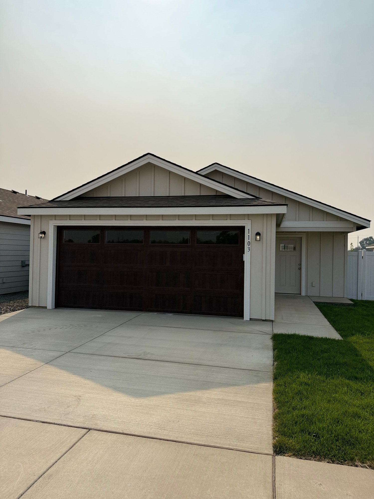 Front exterior of 1103 NE 12th St, a new Olin Homes home in Diamond Run, Hermiston Oregon