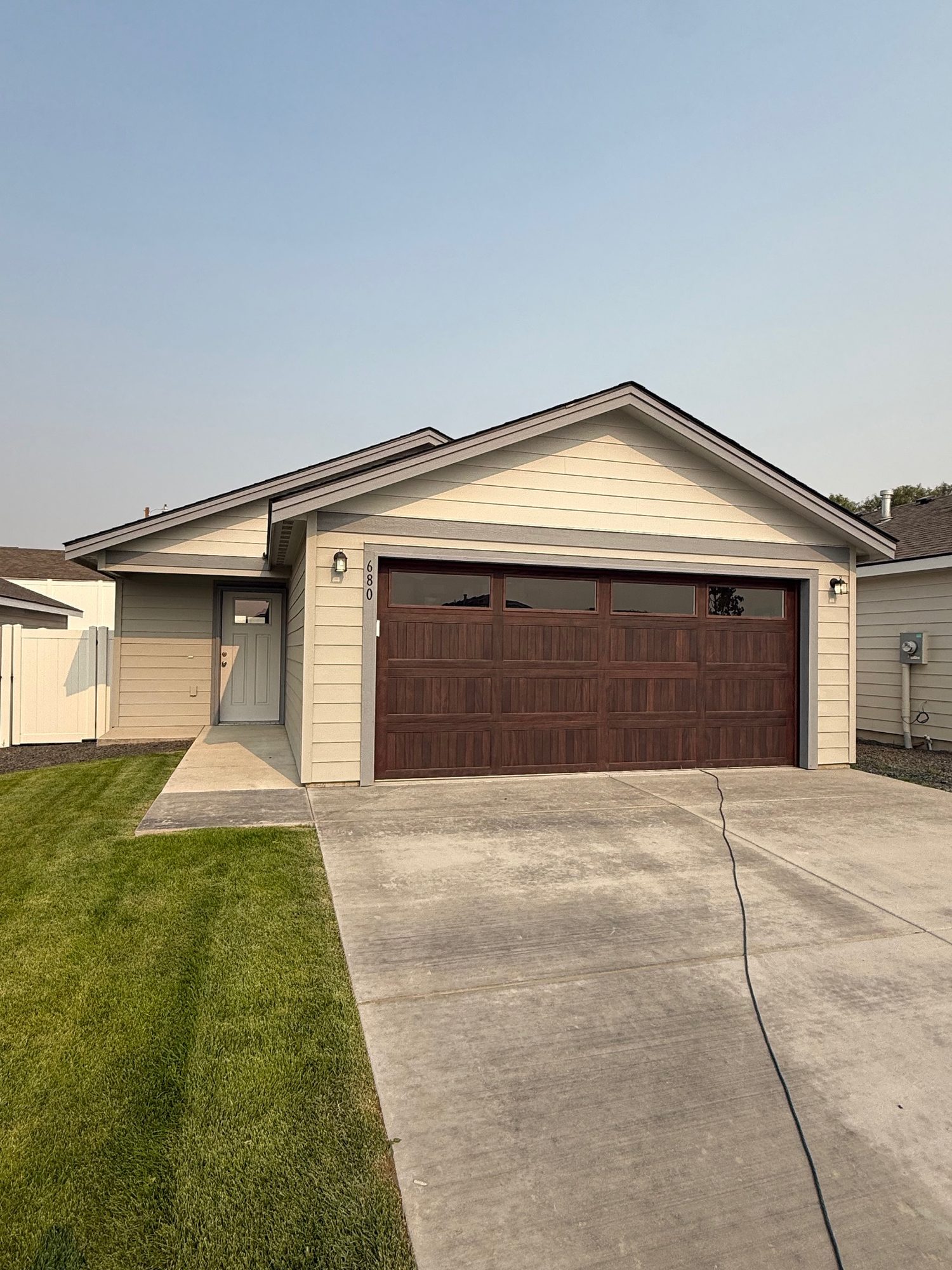 Front exterior of 680 Jimmy St, a new Olin Homes home in Bumble B Estates, Stanfield Oregon