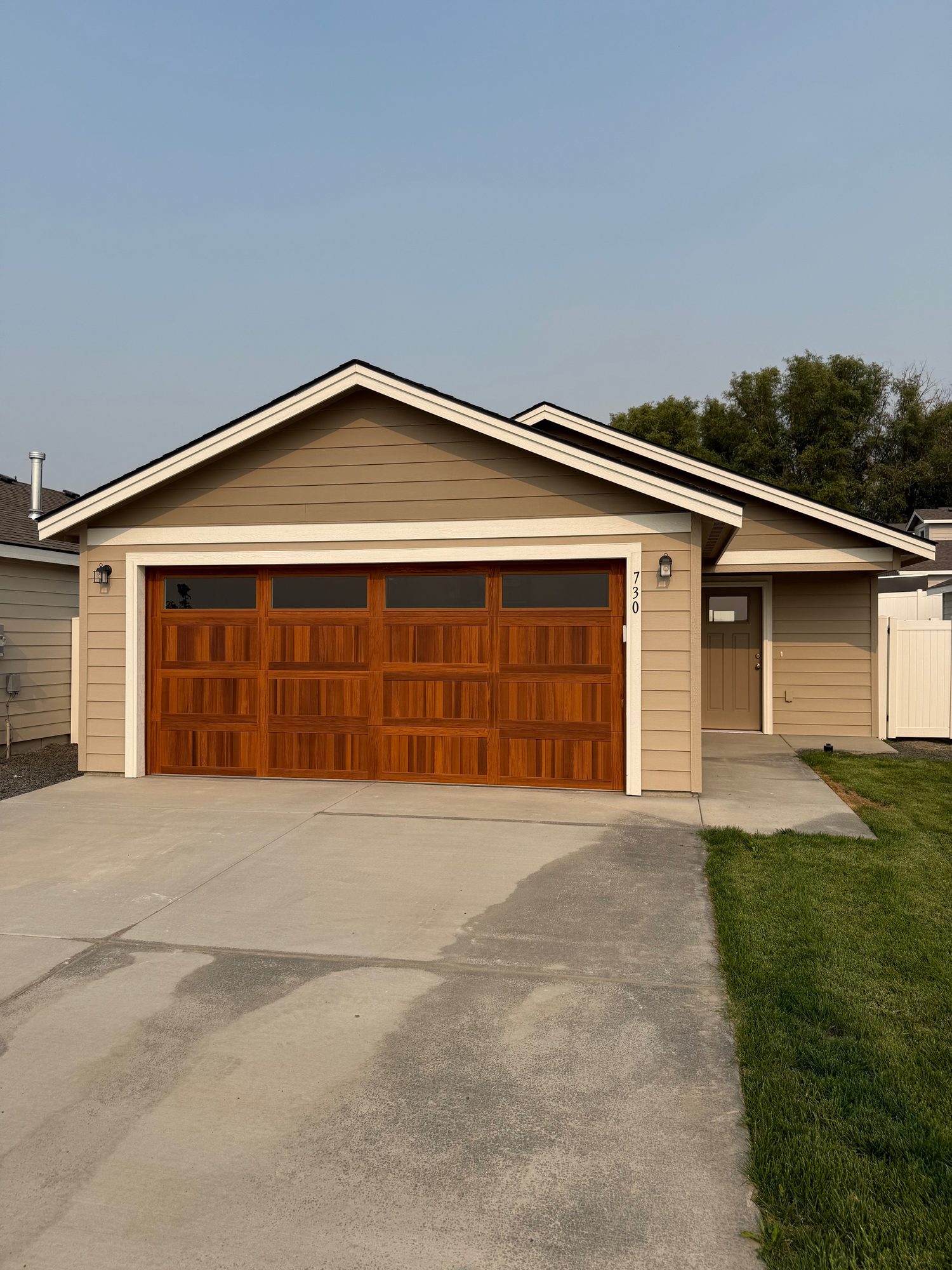 Front exterior of 730 Jimmy St, a new Olin Homes home in Bumble B Estates, Stanfield Oregon