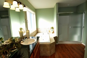 Master Bath (2712 model)    